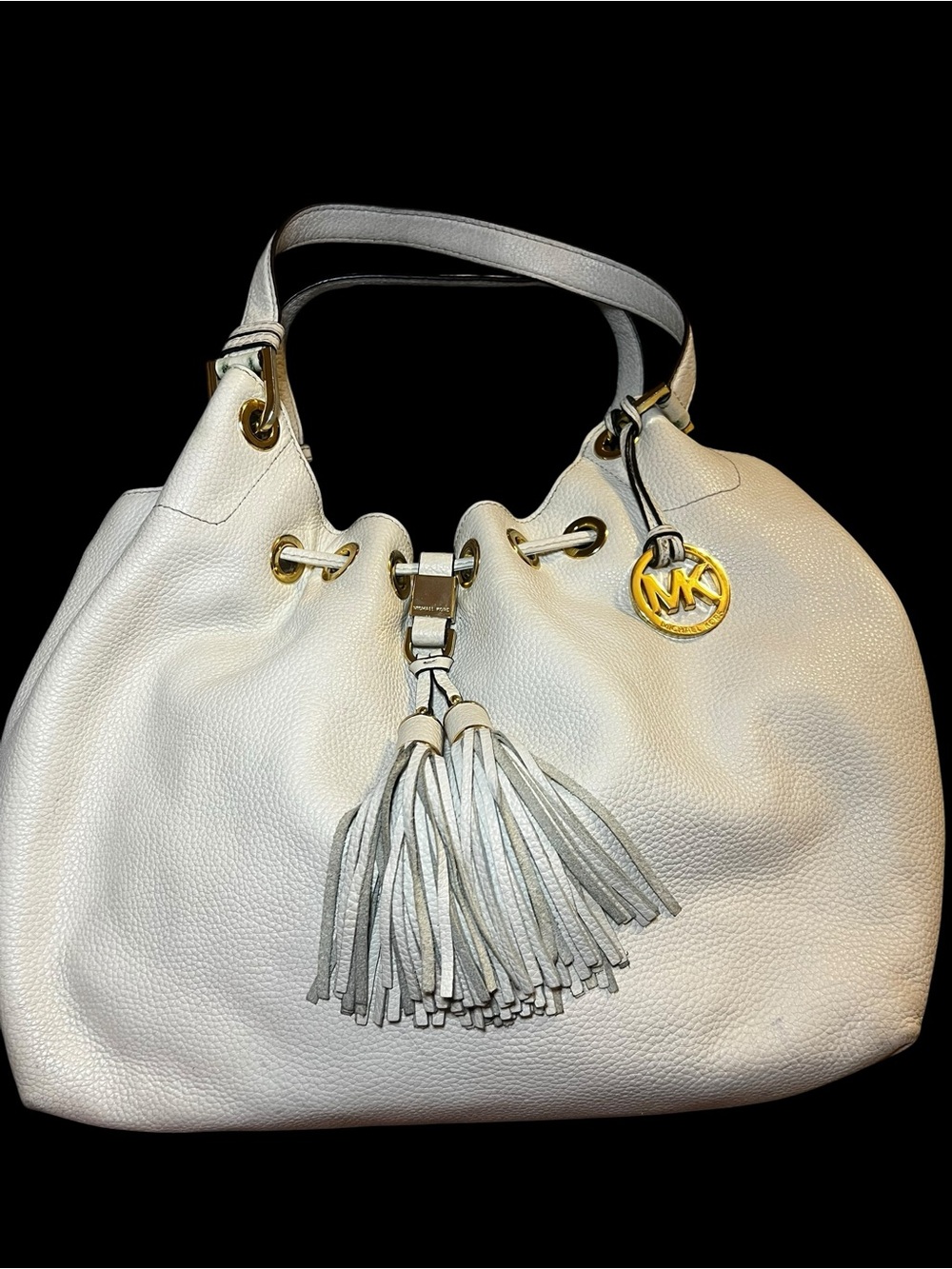 Michael Kors White Pebbled Leather Tassel Drawstring Shoulder Bag